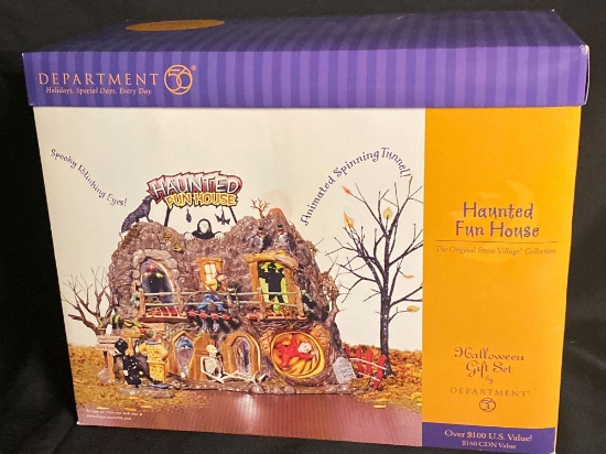 Dept 56 Haunted Fun House Halloween gift set
