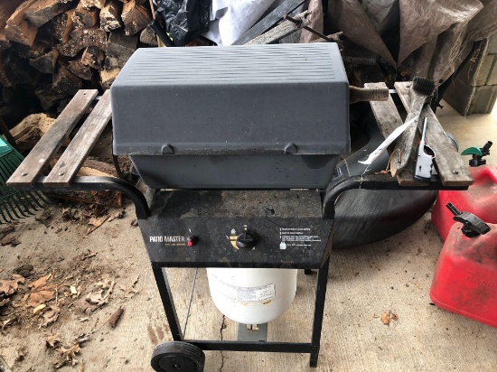 Patio Master BBQ grill and tank
