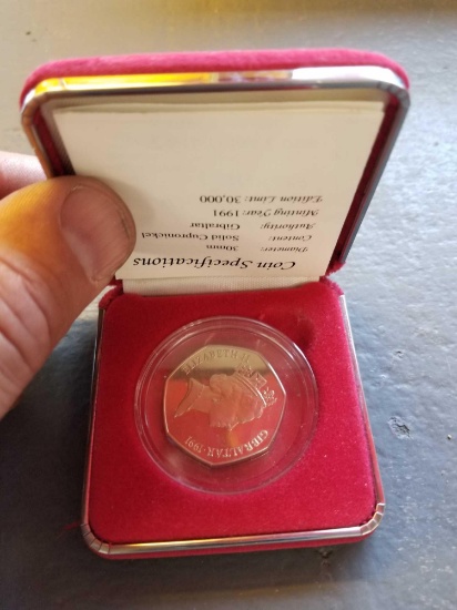 1991 Dickensian carolers Christmas coin