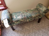 Tufted bench