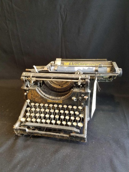 Underwood standard typewriter
