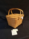 Longaberger 1992 hostess gourmet picnic basket with oak lid
