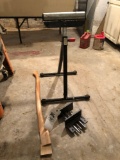 Vise, axe handle, roller stand
