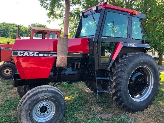 Case IH 2290 full cab 18.4-38 Hi-traction radials