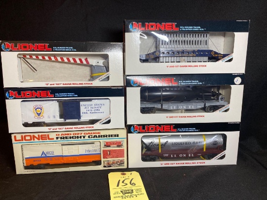 Lionel assorted cars & crossing gate