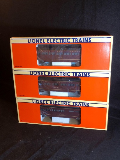 Lionel Norfolk and Western Aluminum Train Cars