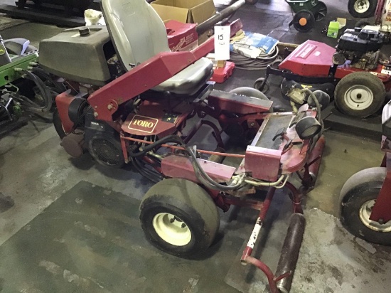 Toro 3000 greens mower. Needs work. 16 hp. Gas.