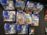 (11) Star Wars figures