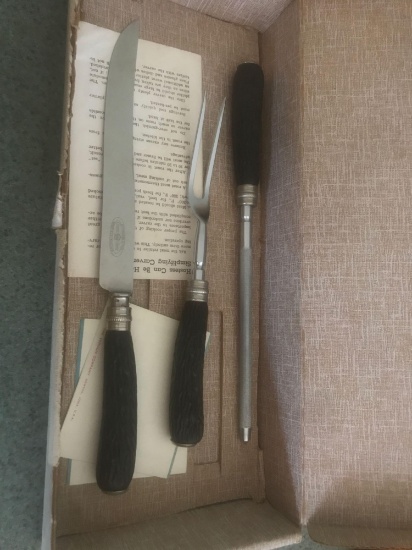 Crown Crest Sheffield knife carving set - like new