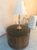 Round marble top end table with brass lamp 19in T