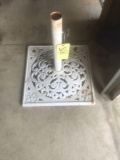 White iron umbrella base approx. 20in x 20in