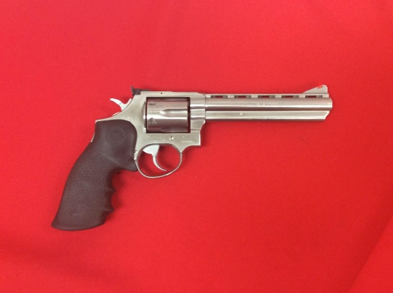 Taurus mod. 689 Revolver