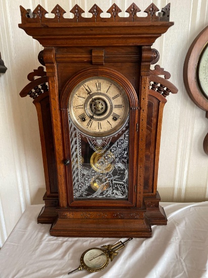 Victorian shelf clock