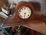 Gilbert mantle clock
