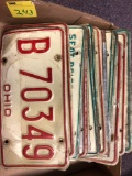 Vintage Ohio license plates, mostly pairs