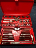 Ace Super hex set of taps and dies number 606