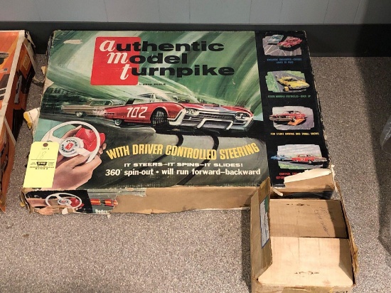 Authentic Model Turnpike Slot Car Set