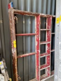(4) Sections of Scaffolding