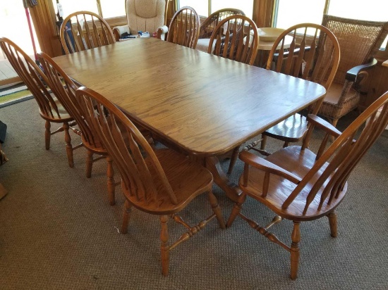 Solid oak table with 8 chairs