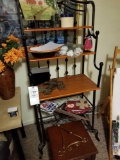 Baker's rack, decor, small table