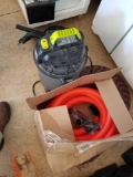 Shop vac, orange hose