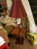 Floor lamp