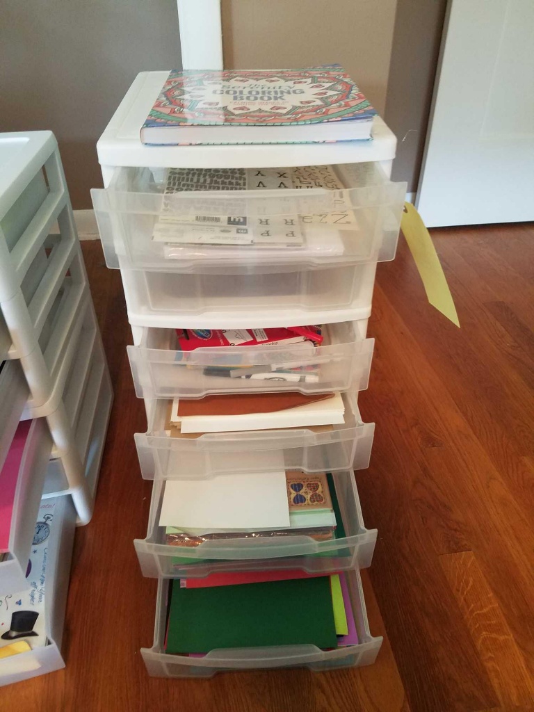 Download Plastic Organizer Of Paper Coloring Book And Stickers Art Antiques Collectibles Collectibles Online Auctions Proxibid