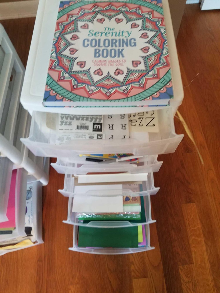 Download Plastic Organizer Of Paper Coloring Book And Stickers Art Antiques Collectibles Collectibles Online Auctions Proxibid