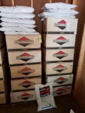 (44) Bags of Briggs & Stratton Oil Sponge