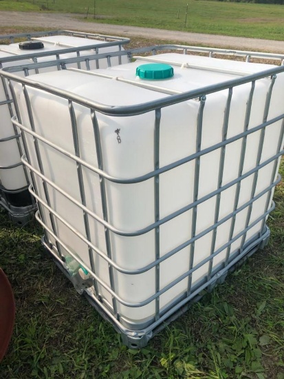 300 gal. plastic tote with cage, food grade