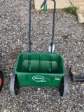 Scotts lawn fertilizer spreader