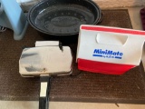 Granite ware roaster, waffle maker, Igloo mini mate ice chest.