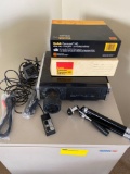 Kodak Carousel Custom 860H auto focus slide projector w/ slide trays, camera tripod.