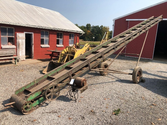 32 Ft. Hay/Grain Elevator