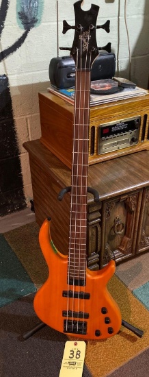 Electric bass Guitar w stand