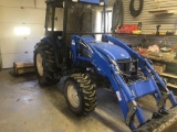 New holland TC55DA tractor w/loader
