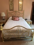 Metal frame bed