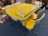 Retro Table & 4 Chairs