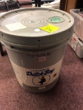 5 gallon bucket of paint