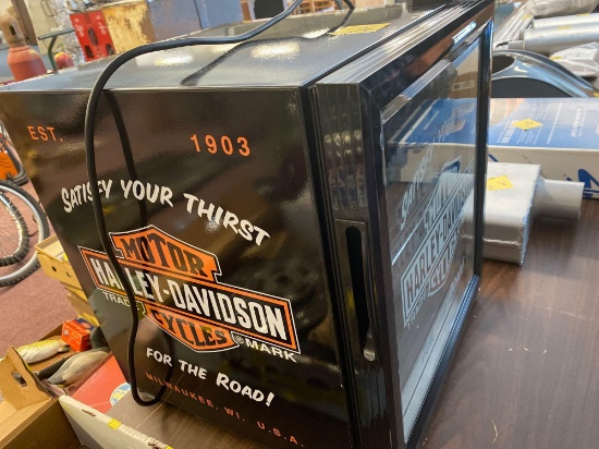 Harley Davidson mini fridge (untested)