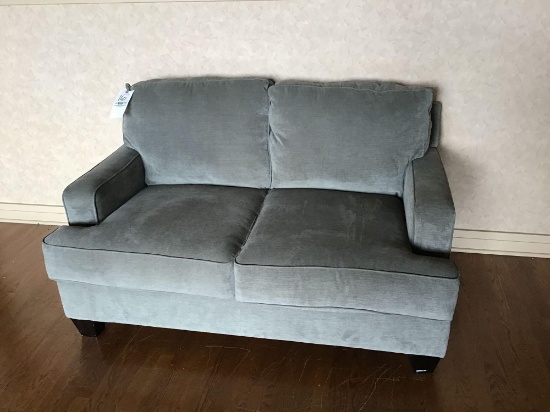 Two You Cushion Loveseat
