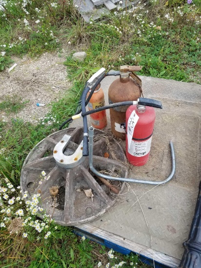 Extinguishers, plate