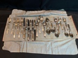 Community plate silver plated flatware set