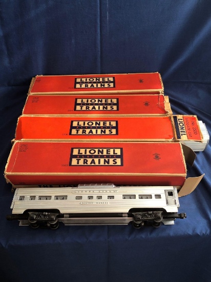 Lionel Baggage Cars and Passenger Cars