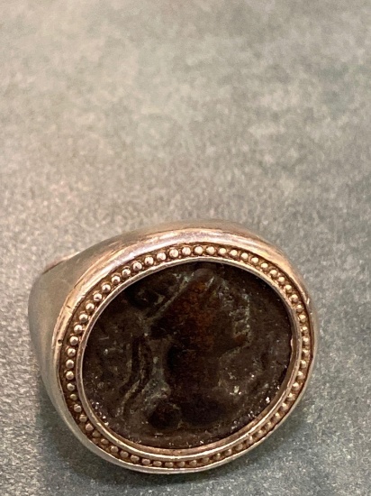 Stauer brand sterling ring w/ cameo face.
