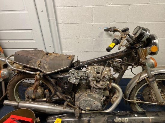 Old motorcycle 1976, Honda exhaust system