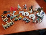Assorted Star Wars Mini Figures
