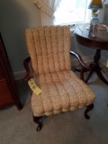 Tuffed wood bedroom armchair with Queen Anne legs