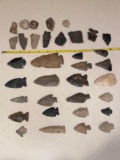 (35) Pcs. Flint incl, arrowheads, longest is 3 1/2