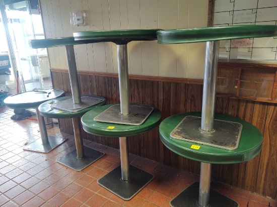 7 Round Tables
